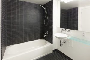 11 855 Folsom 516 1 Bath